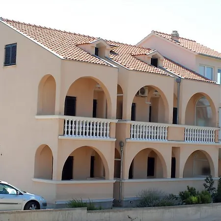 Apartment Mediterranean Sundance *