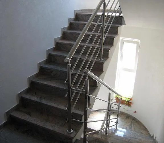 Mediterranean Sundance